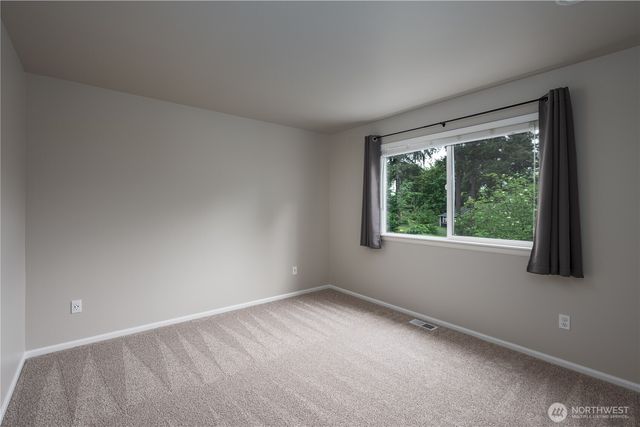 9702 S 230th Place, Kent, WA 98031