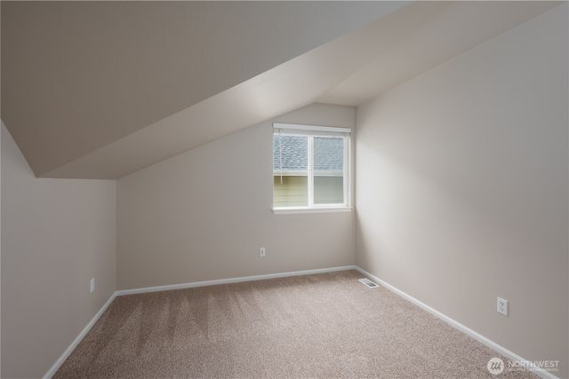 9702 S 230th Place, Kent, WA 98031