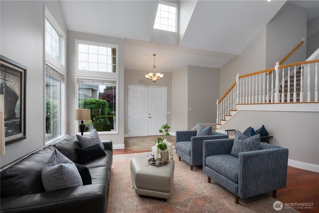 9702 S 230th Place, Kent, WA 98031