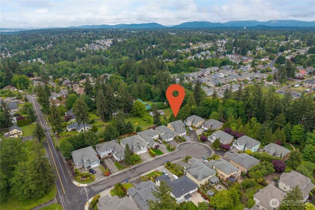 9702 S 230th Place, Kent, WA 98031