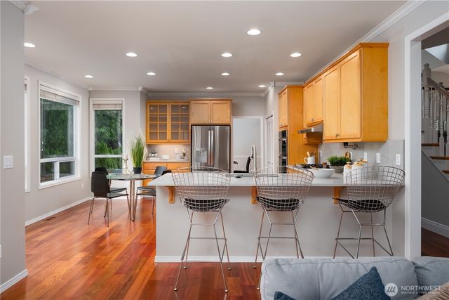 9702 S 230th Place, Kent, WA 98031