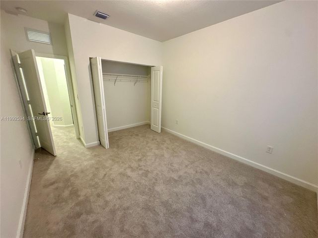 2867 SE 25th TER ., Homestead, FL 33035