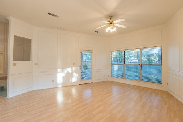 2411 Cross Timbers Trail, Arlington, TX 76006