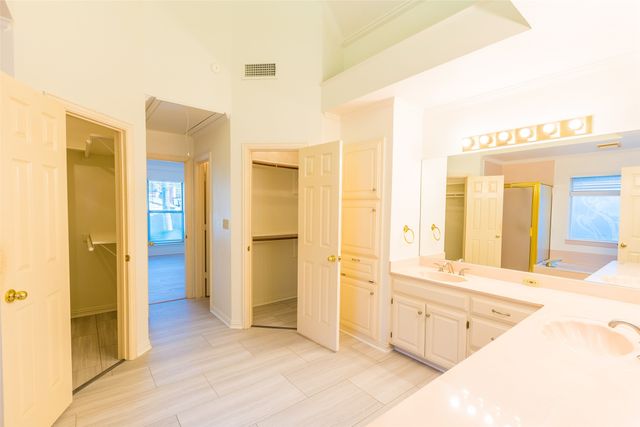 2411 Cross Timbers Trail, Arlington, TX 76006
