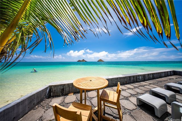 1414 Mokulua Drive, Kailua, HI 96734