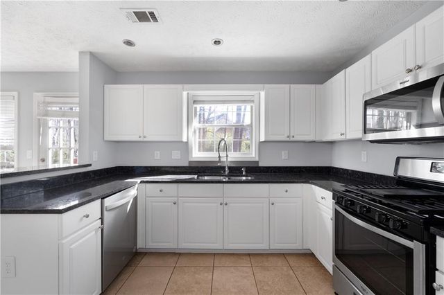 4240 Berkeley Mill Lane, Duluth, GA 30096