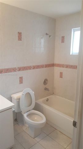 8755 SW 152nd Ave 165, Miami, FL 33193