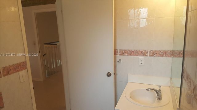 8755 SW 152nd Ave 165, Miami, FL 33193