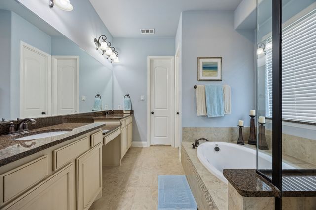 8218 Haltered Horse Lane, Frisco, TX 75036