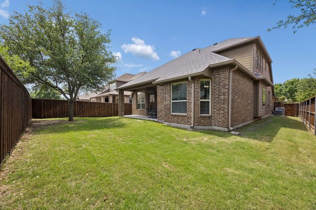 8218 Haltered Horse Lane, Frisco, TX 75036