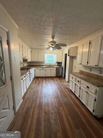 84 Wessmanor Circle, Bowdon, GA 30108
