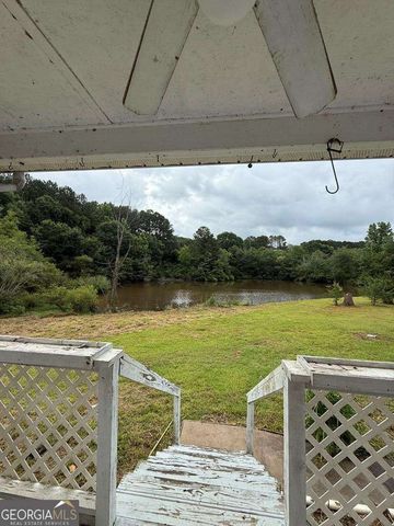 84 Wessmanor Circle, Bowdon, GA 30108