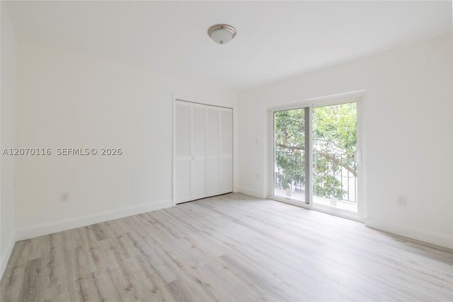 1091 SW 4th St 2, Miami, FL 33130