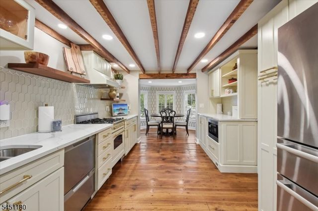 347 Drakestown Rd, Washington Twp., NJ 07853