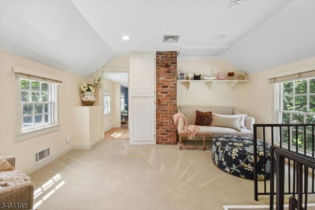 347 Drakestown Rd, Washington Twp., NJ 07853