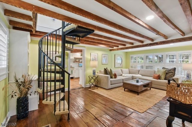 347 Drakestown Rd, Washington Twp., NJ 07853