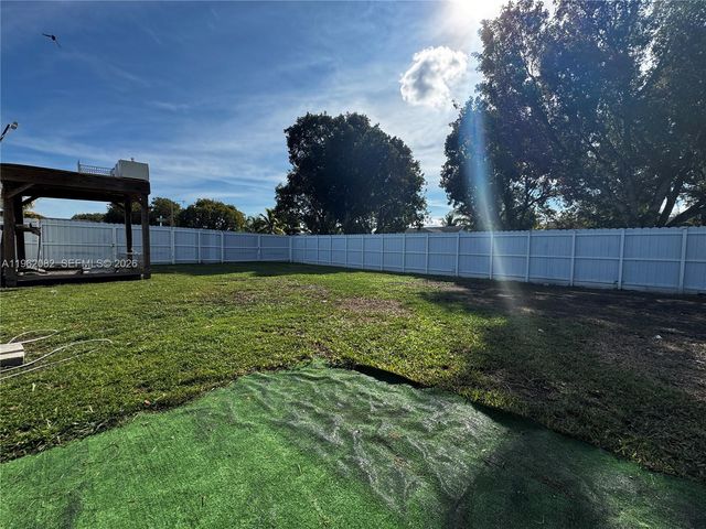 22736 SW 114th Pl, Miami, FL 33170