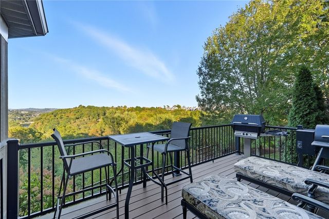 4040 Breckenridge Drive, Collier Twp, PA 15142