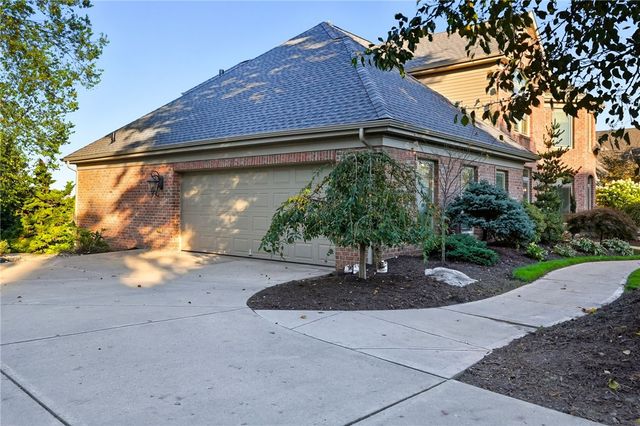 4040 Breckenridge Drive, Collier Twp, PA 15142