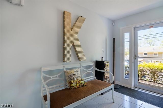 52 Molinari Dr, Wanaque Boro, NJ 07465