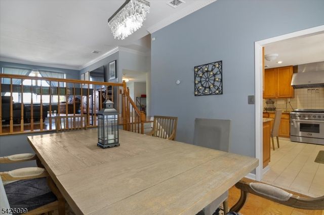 52 Molinari Dr, Wanaque Boro, NJ 07465