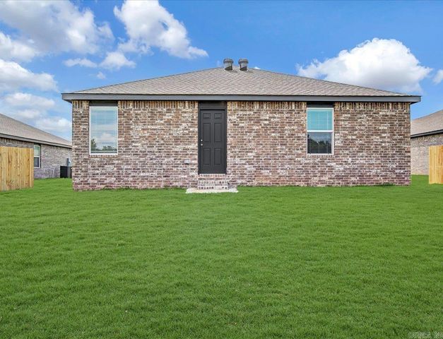 15 Vineyard Drive, Mayflower, AR 72106