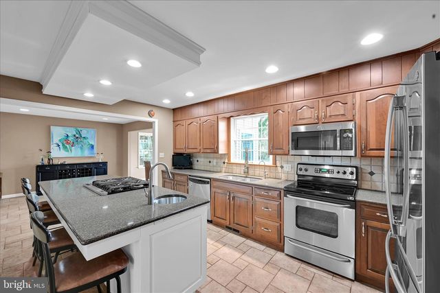 222 AUDREY DR, Lititz, PA 17543