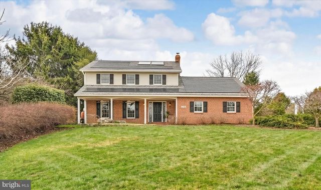 222 AUDREY DR, Lititz, PA 17543