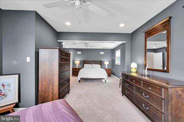 222 AUDREY DR, Lititz, PA 17543