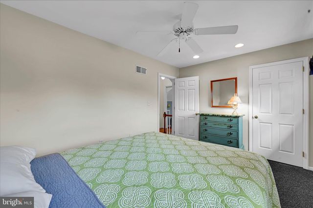 222 AUDREY DR, Lititz, PA 17543