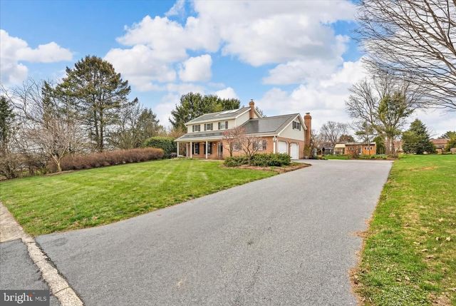 222 AUDREY DR, Lititz, PA 17543