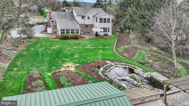 222 AUDREY DR, Lititz, PA 17543