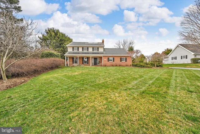 222 AUDREY DR, Lititz, PA 17543