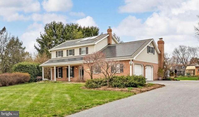 222 AUDREY DR, Lititz, PA 17543