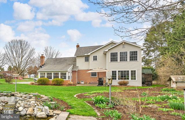 222 AUDREY DR, Lititz, PA 17543