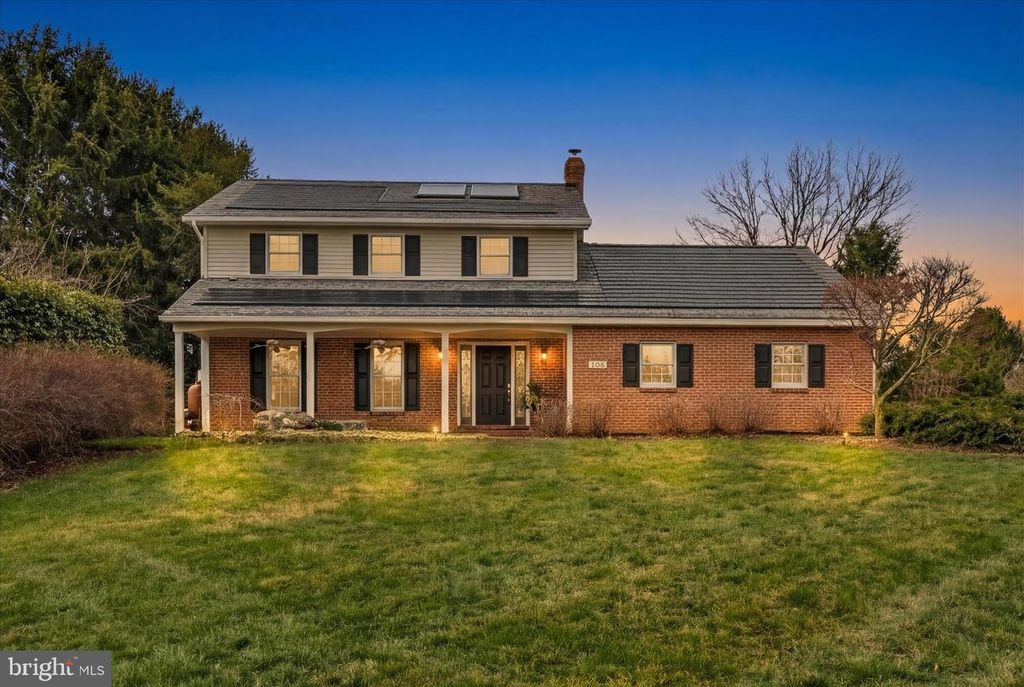 222 AUDREY DR, Lititz, PA 17543