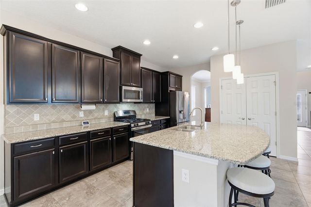 17515 BRIGHT WHEAT DRIVE, Lithia, FL 33547
