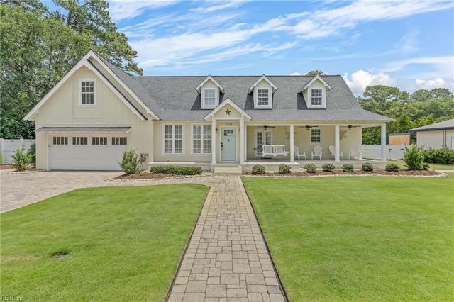 2228 Starfish RD, Virginia Beach, VA 23451