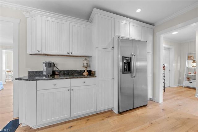 2228 Starfish RD, Virginia Beach, VA 23451
