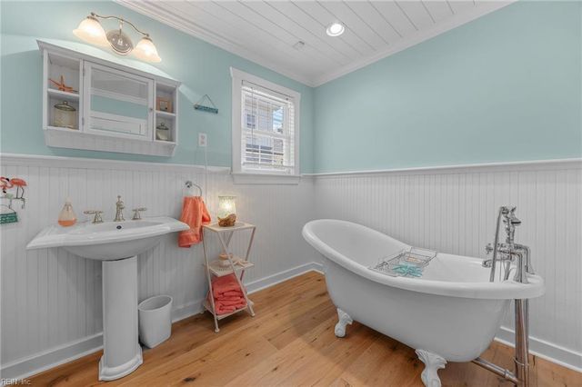 2228 Starfish RD, Virginia Beach, VA 23451