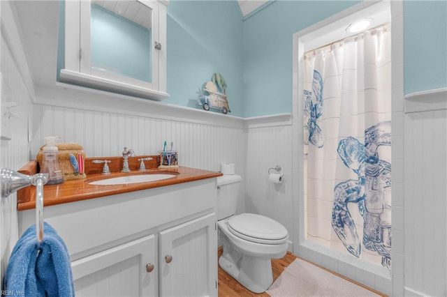 2228 Starfish RD, Virginia Beach, VA 23451