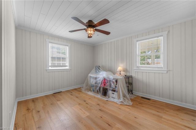 2228 Starfish RD, Virginia Beach, VA 23451