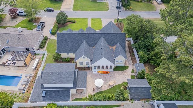 2228 Starfish RD, Virginia Beach, VA 23451
