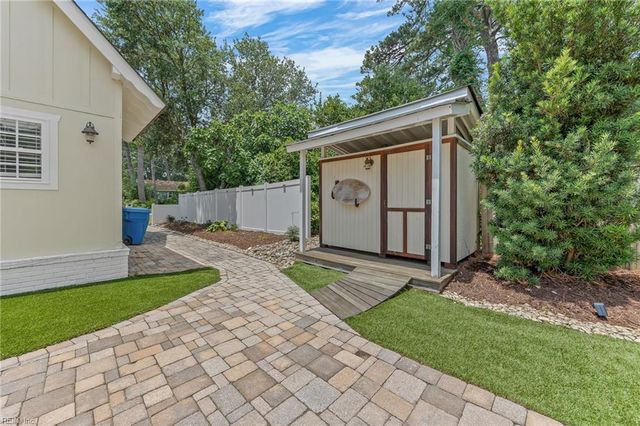 2228 Starfish RD, Virginia Beach, VA 23451