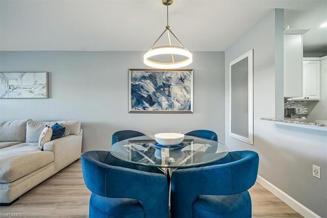 3029 Driftwood WAY # 3306, Naples, FL 34109