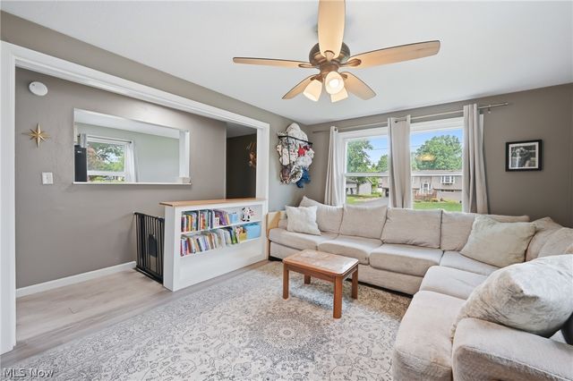 64 Morningside Road, Niles, OH 44446