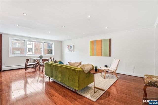 6010 Boulevard East 37, West New York, NJ 07093