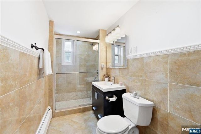 6010 Boulevard East 37, West New York, NJ 07093