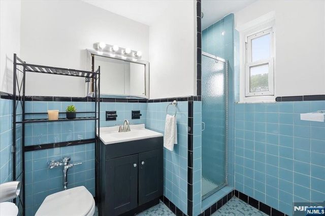 6010 Boulevard East 37, West New York, NJ 07093