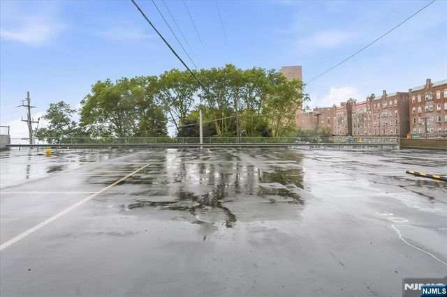 6010 Boulevard East 37, West New York, NJ 07093